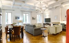 Orsoline Boutique Apartments - Best Position In Rome